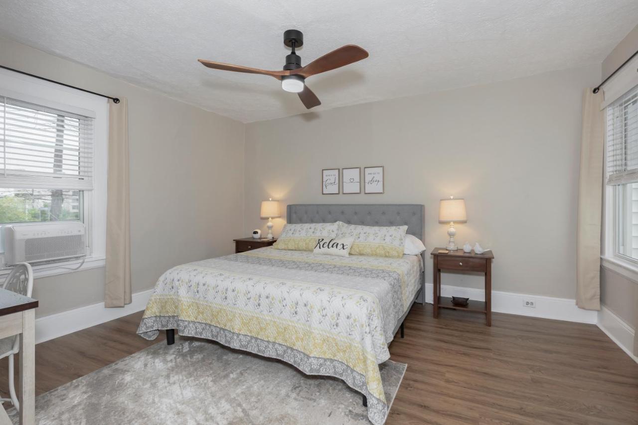 Apartamento In The Heart Of Little Italy! Free Parking! Cleveland Exterior foto